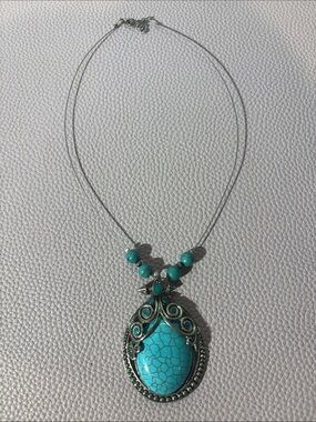 Turquoise Oval Pendant Silver Boho Western Necklace